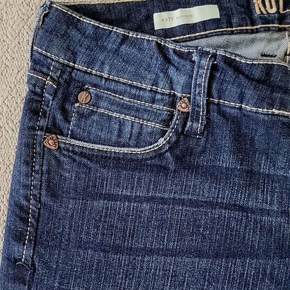 Kut From The Kloth Katy Boyfriend Straight Leg Mid Rise Jeans - Size 4 - Picture 6 of 16